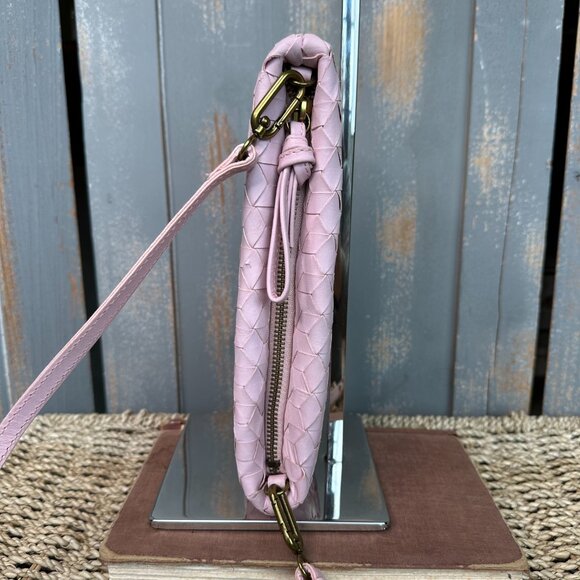 Madewell The Puff Woven Leather Crossbody Bag Subtle Blossom Pink - Picture 7 of 15